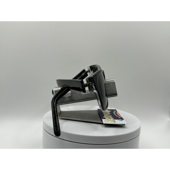 Vintage Designer Y2K Sunglasses Traditional Style OEM Grey Polarized Sun Lenses - Picture 4 of 10